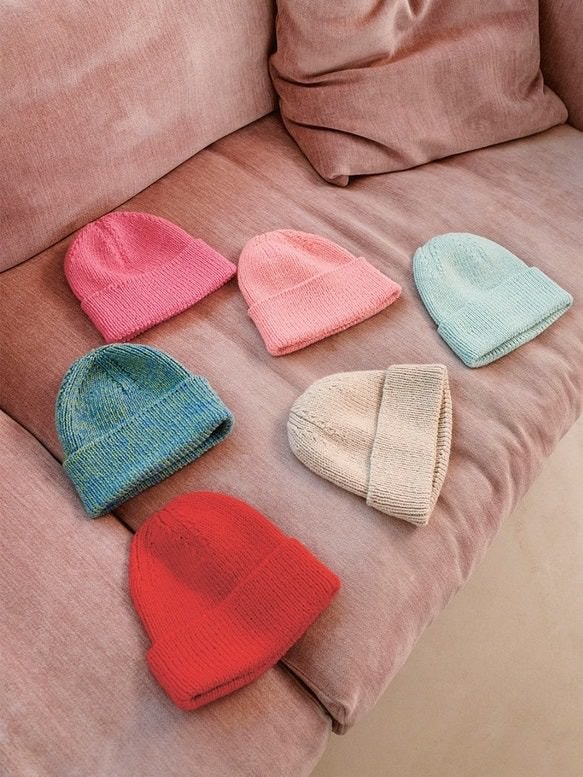 2401 - 8 A & B Must - Have Beanie Junior - Modèle - Sandnes Garn