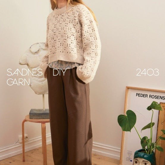 2403 NR. 6 FLEUR SWEATER - Modèle - Sandnes Garn
