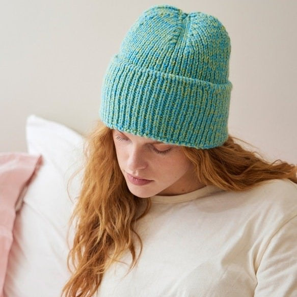 2403 Nr. 8 Must - have beanie - Modèle - Sandnes Garn