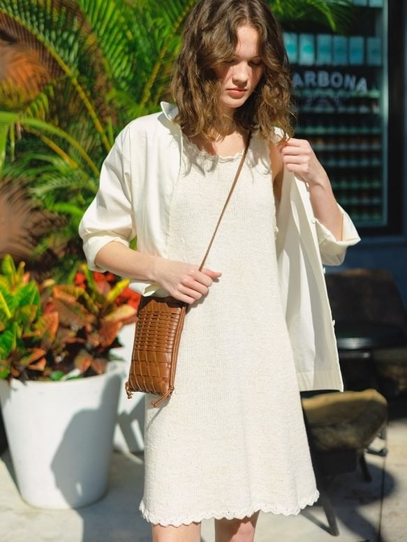 2404 - 01 Linnea Dress - Modèle - Sandnes Garn