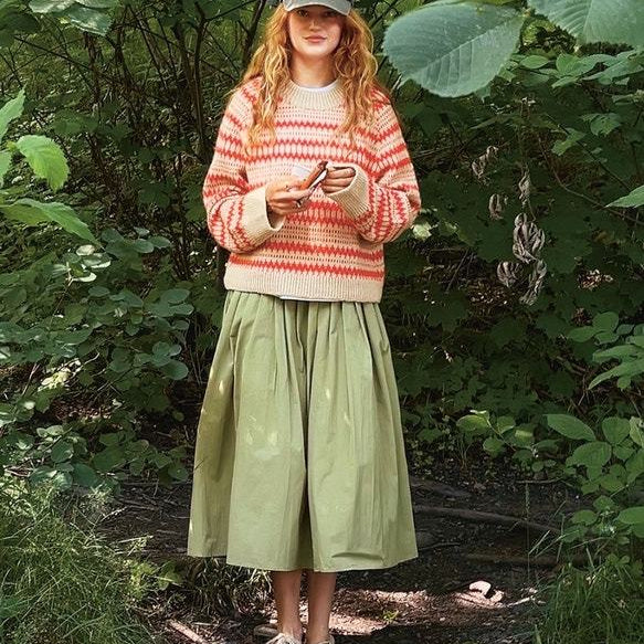 2410 - 04 Kleiva ladies sweater - Sandnes Garn