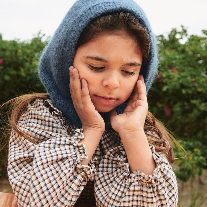 2506 - 03a - b - c Hugsy Hood Junior - Sandnes Garn