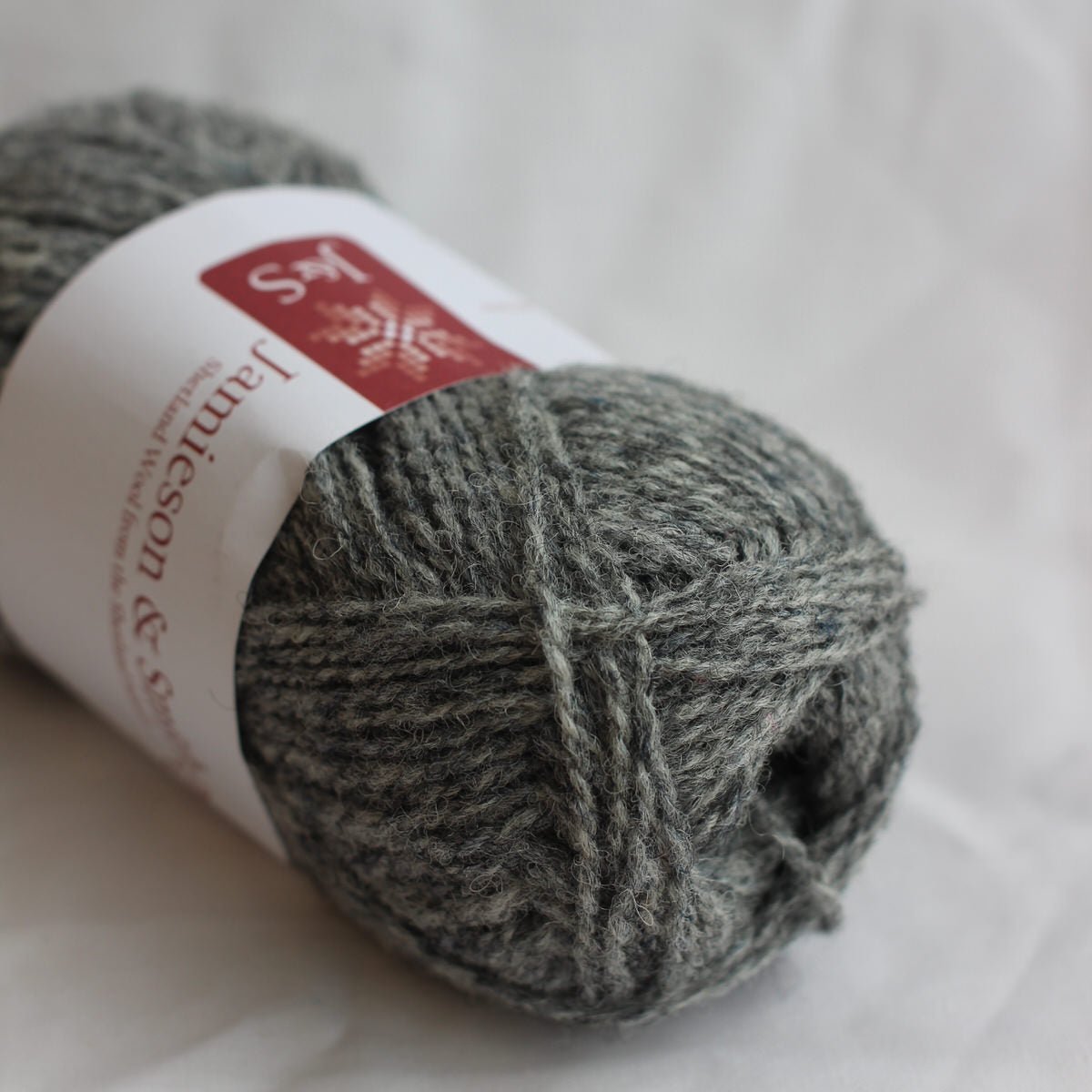 27 2PLY JUMPER WEIGHT - Jamieson & Smith