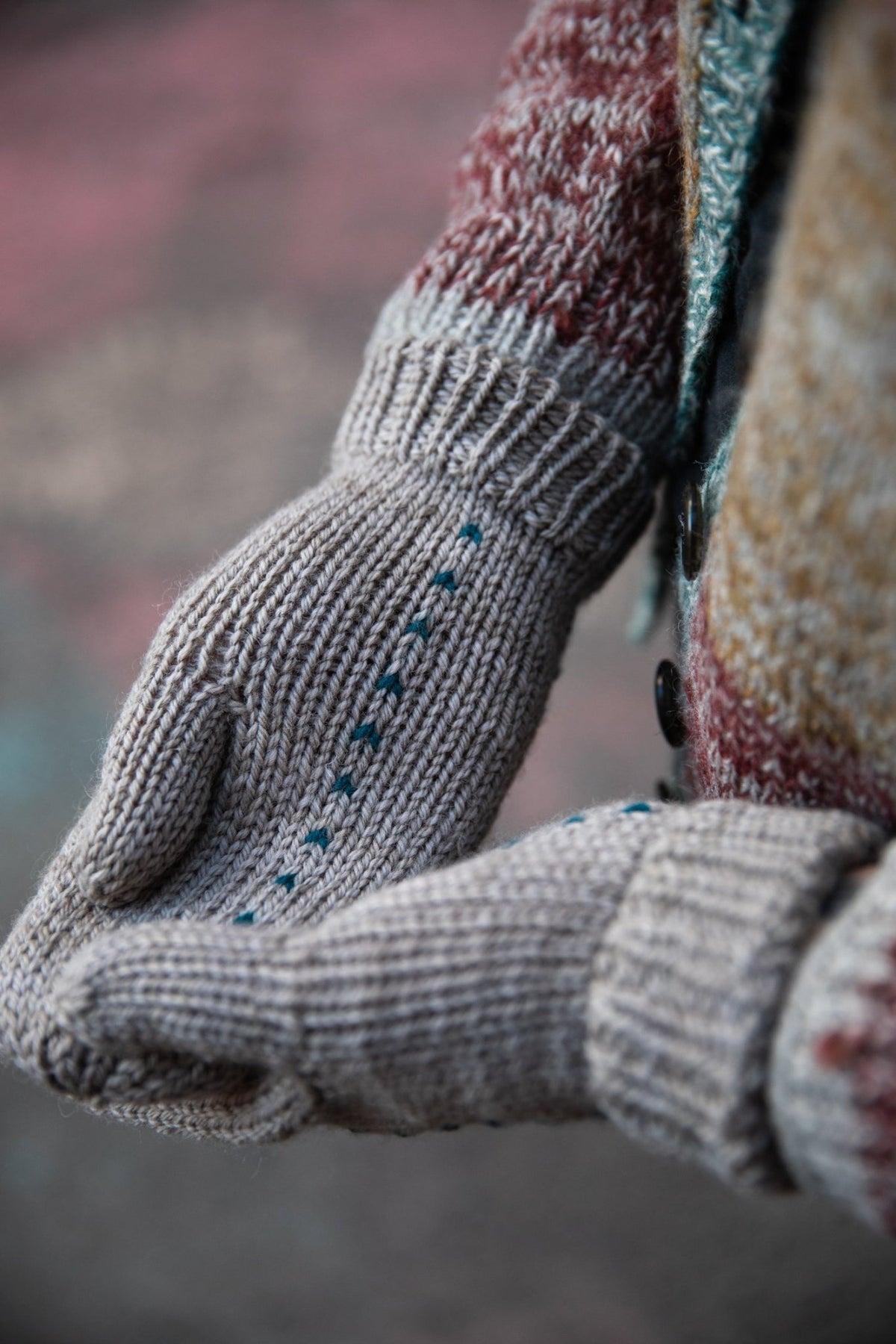 52 Weeks of Scrap Yarn! - Laine Magazine