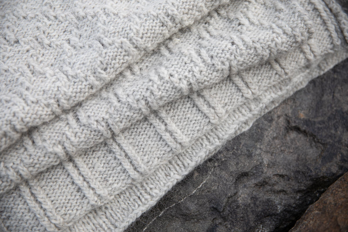 52 Weeks of Chunky Knits - Laine Magazine