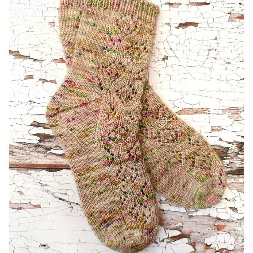 Issue 10 – Giving Threads Socks - Life in the Long Grass