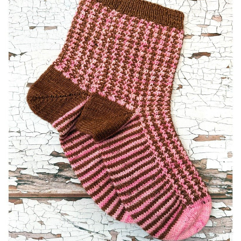 Issue 10 – Giving Threads Socks - Life in the Long Grass