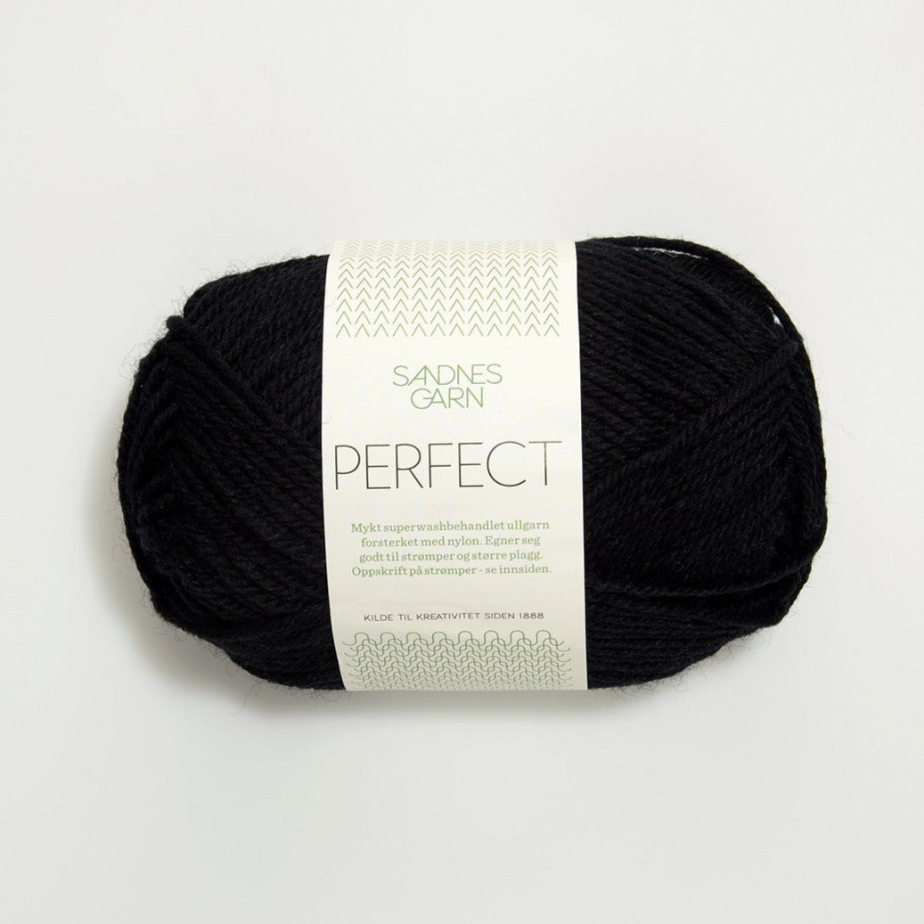 1099 - Noir PERFECT - Sandnes Garn