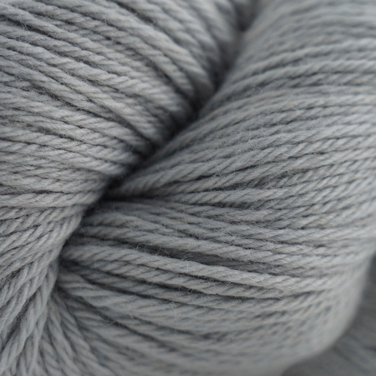 8509 - Gris Perle 220 WOOL - Cascade Yarns