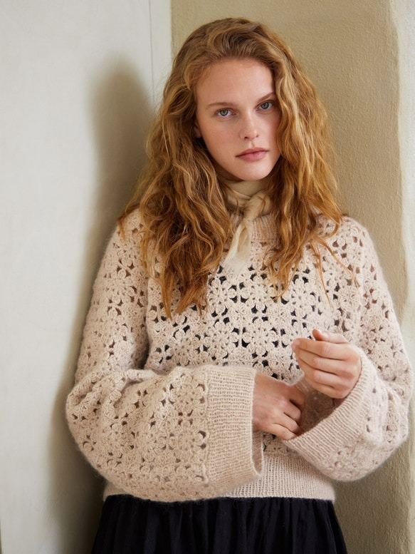 2403 NR. 6 FLEUR SWEATER - Modèle - Sandnes Garn