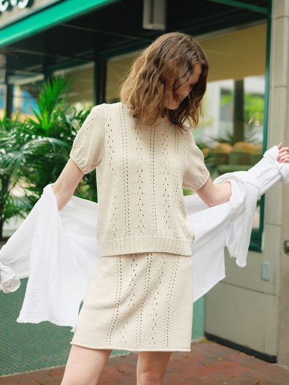 2404 - 09 Cornelia Tee (a) and Skirt (b) - Modèle - Sandnes Garn