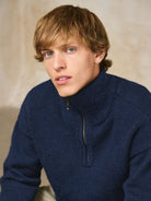 2412 Mr. / No. 4 Matthew Sweater Man - Sandnes Garn