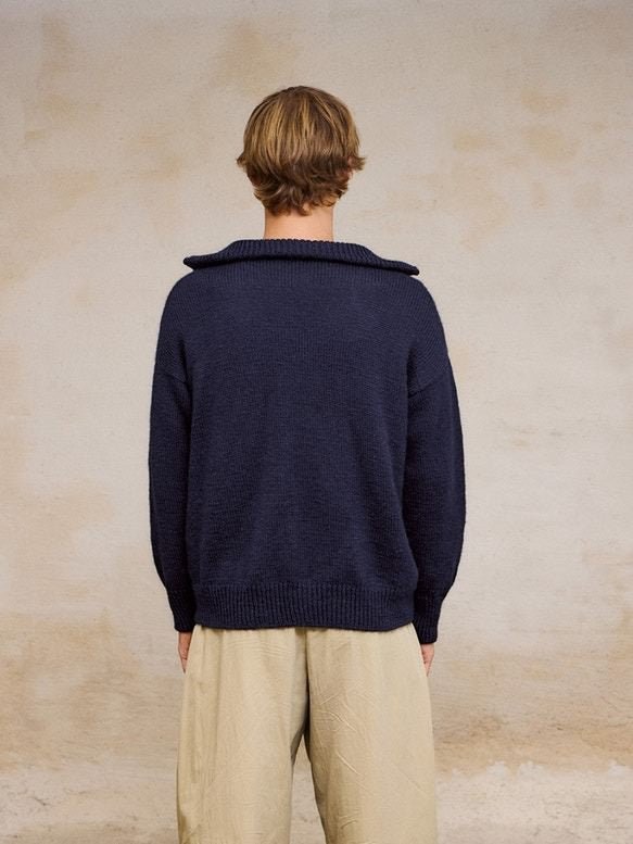 2412 Mr. / No. 4 Matthew Sweater Man - Sandnes Garn