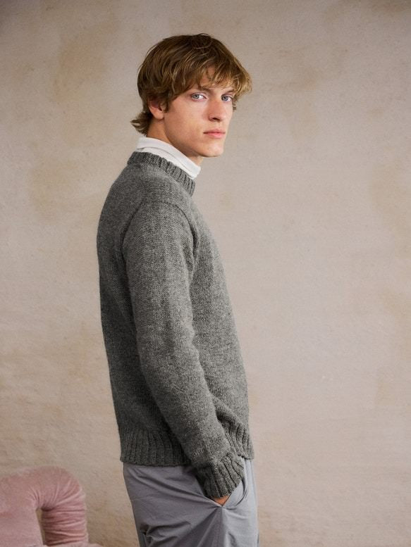 2412 Mr. / No. 5 Brendan Sweater Man - Sandnes Garn