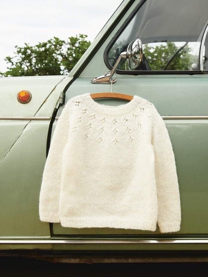2506 - 07 Sweet Pea Sweater Junior - Sandnes Garn