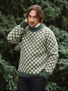 2511 - 3 Christmas Tree Sweater Man - Sandnes Garn