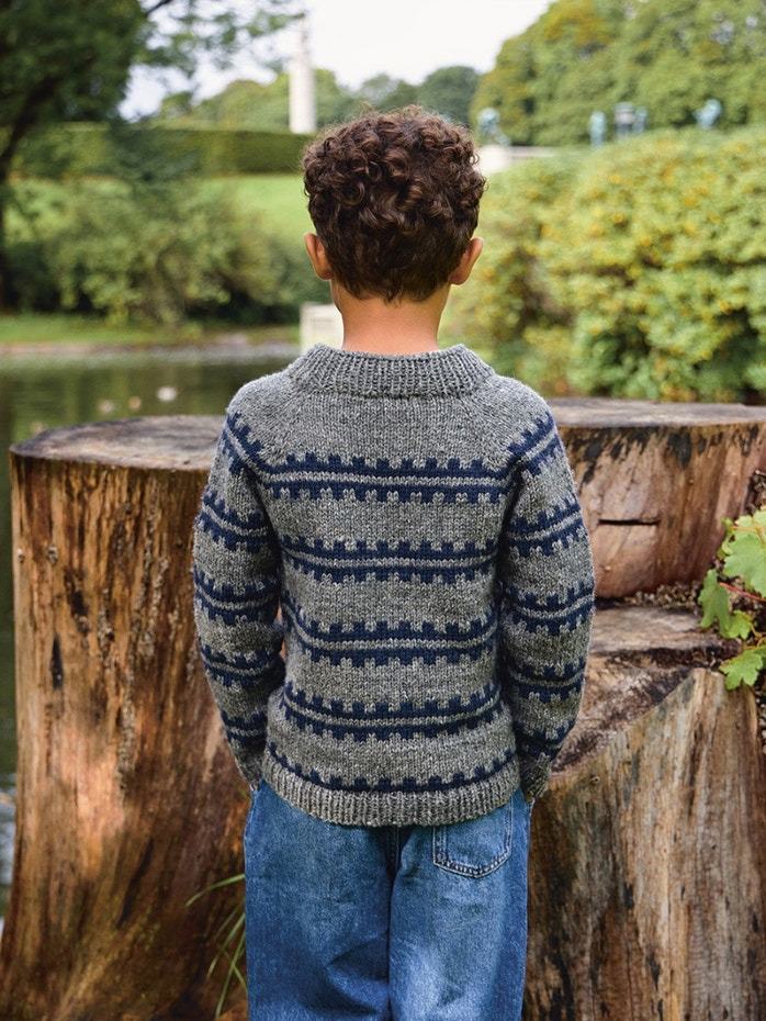 2513 - 3a 3 b Ridge Sweater Junior - Sandnes Garn