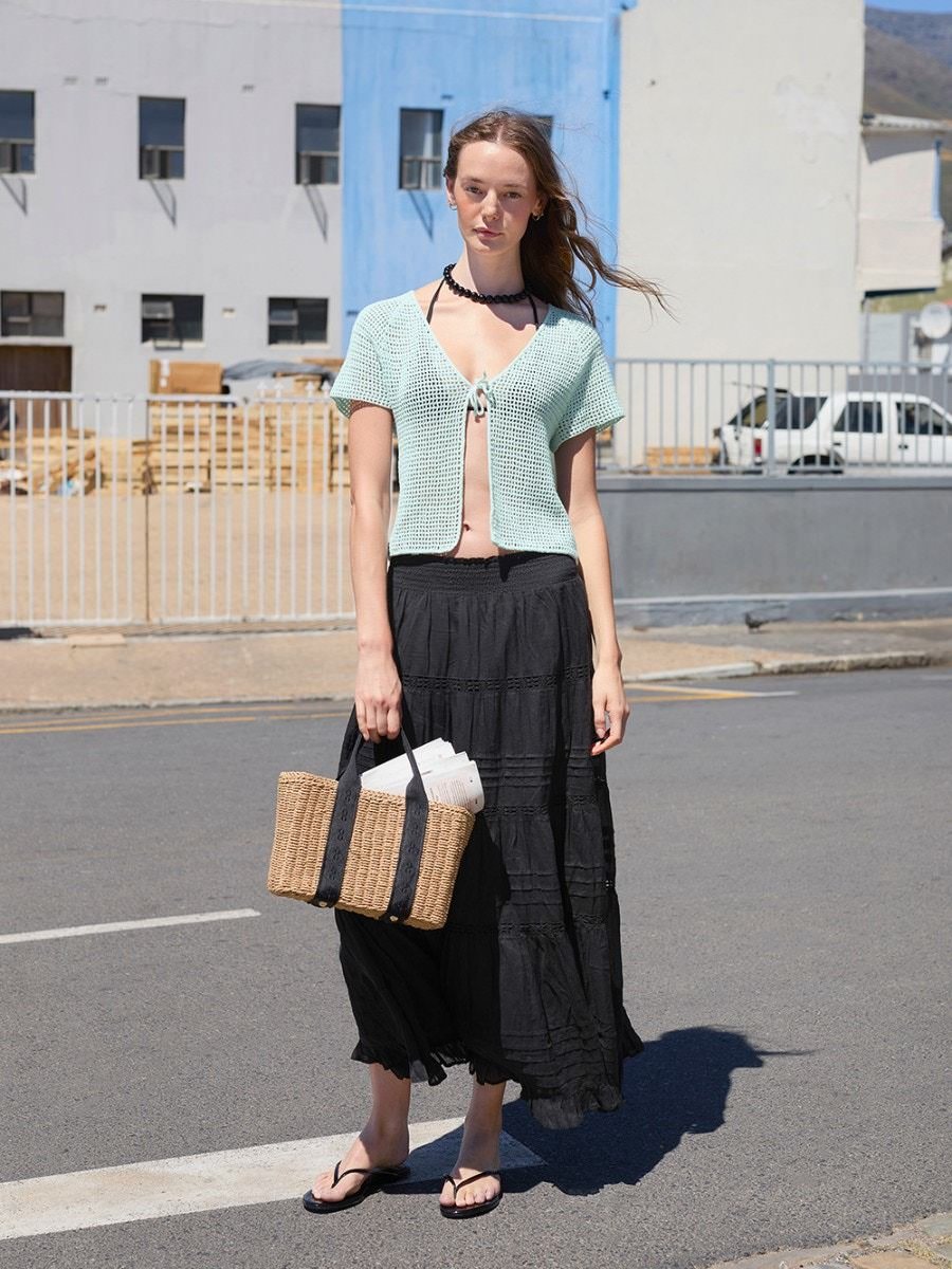 2604 - 3 Ava Blouse - Sandnes Garn