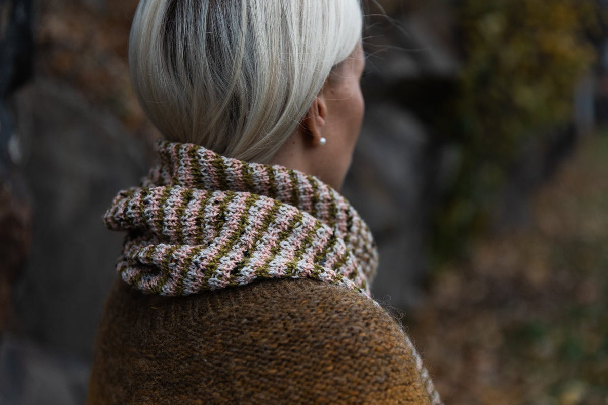 52 Weeks of Scrap Yarn! - Laine Magazine