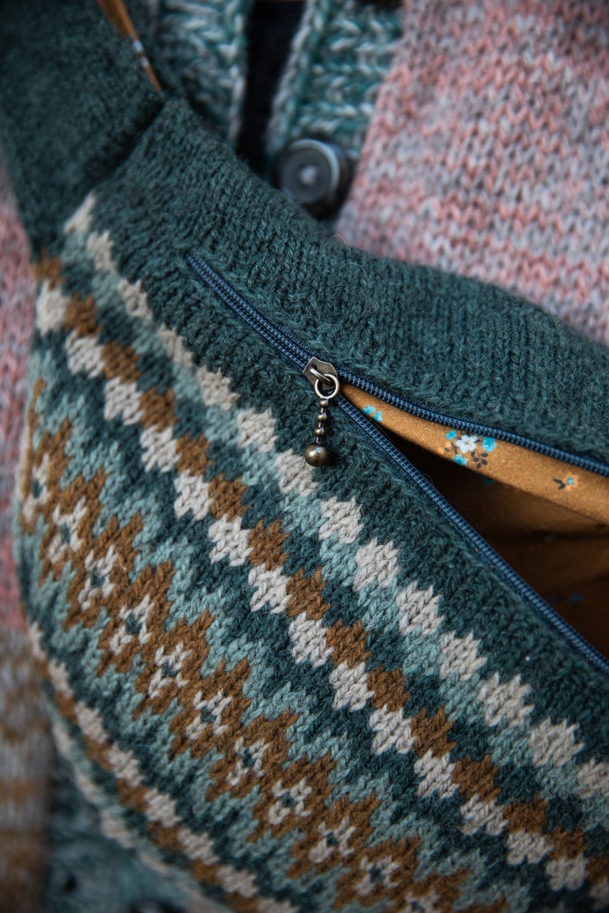 52 Weeks of Scrap Yarn! - Laine Magazine