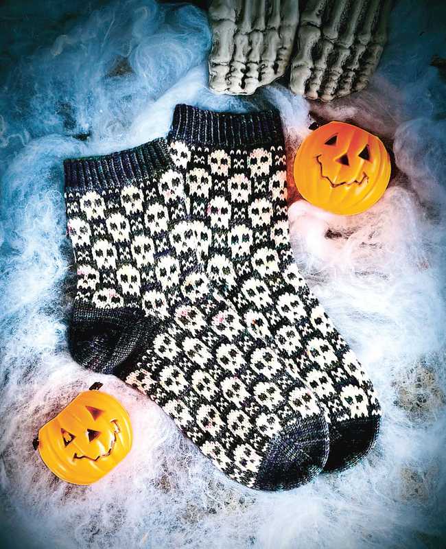 Chaussettes créatives à tricoter - Charlotte Stone - Livre en pré-commande - Charlotte Stone