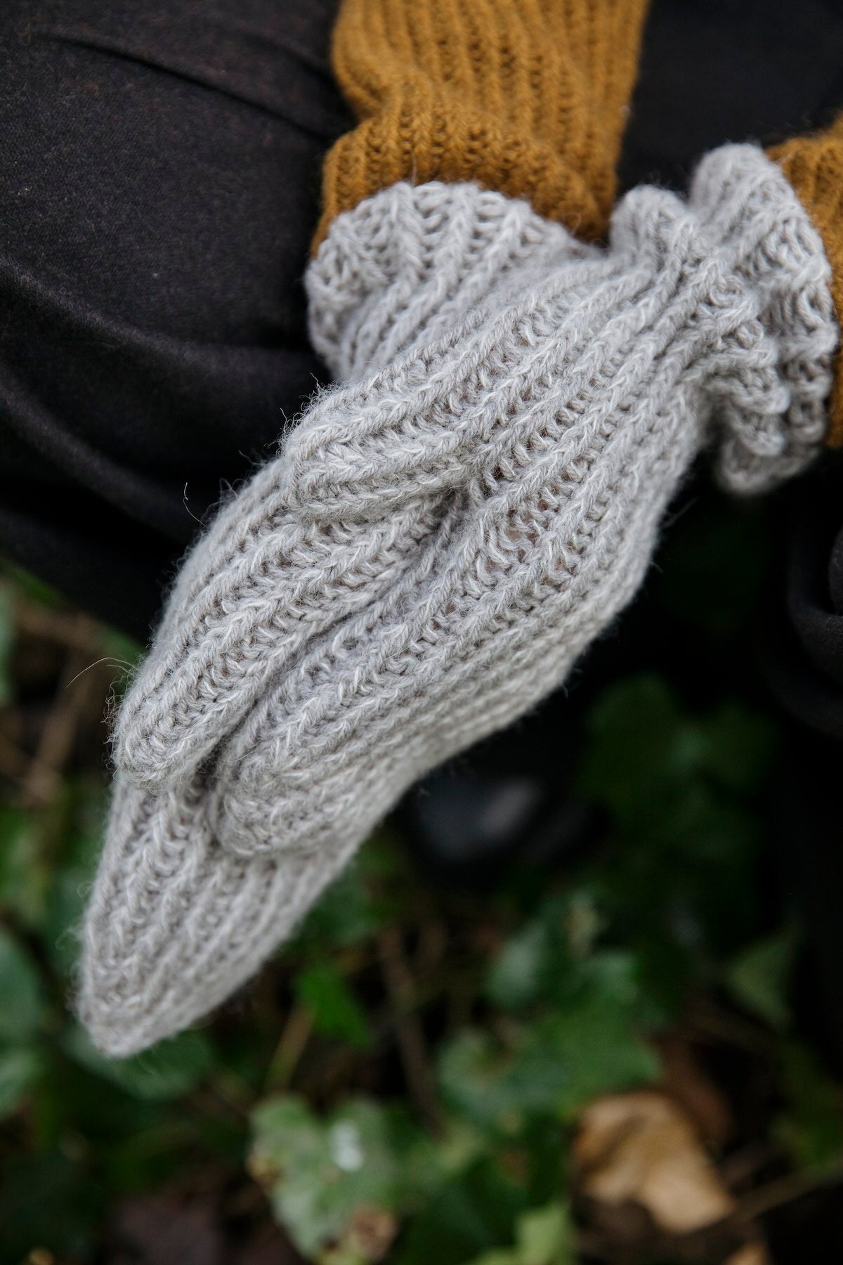 Field Notes: 20 Textured Knits for Everyday Beauty - Laine Magazine
