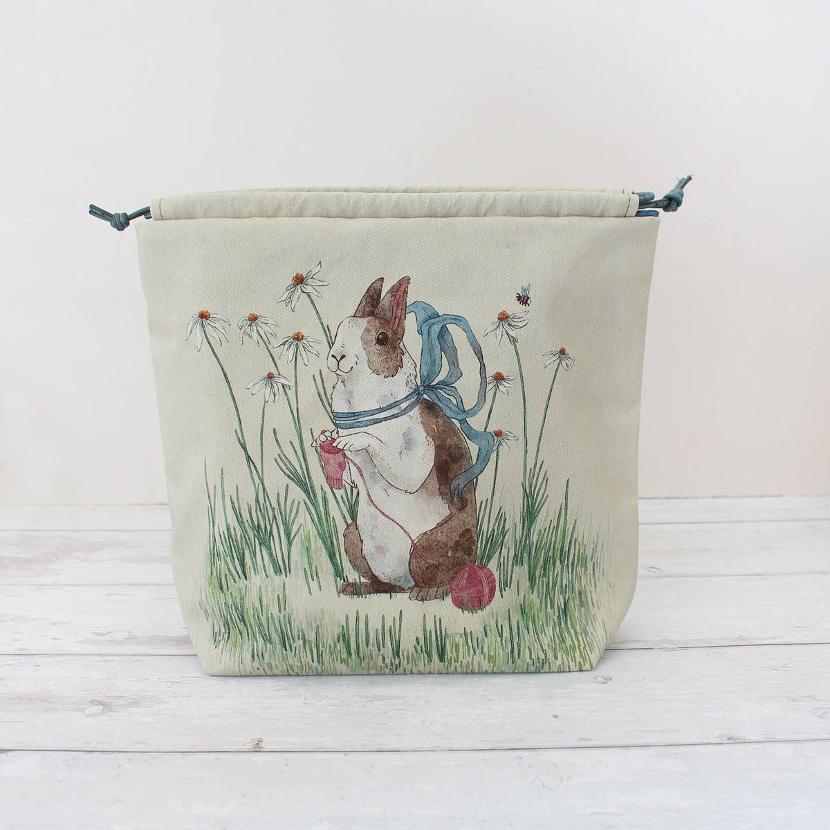Daisy le lapin tricoteur Sock Size Sac à projets tricot The Blue Rabbit House - The Blue Rabbit House