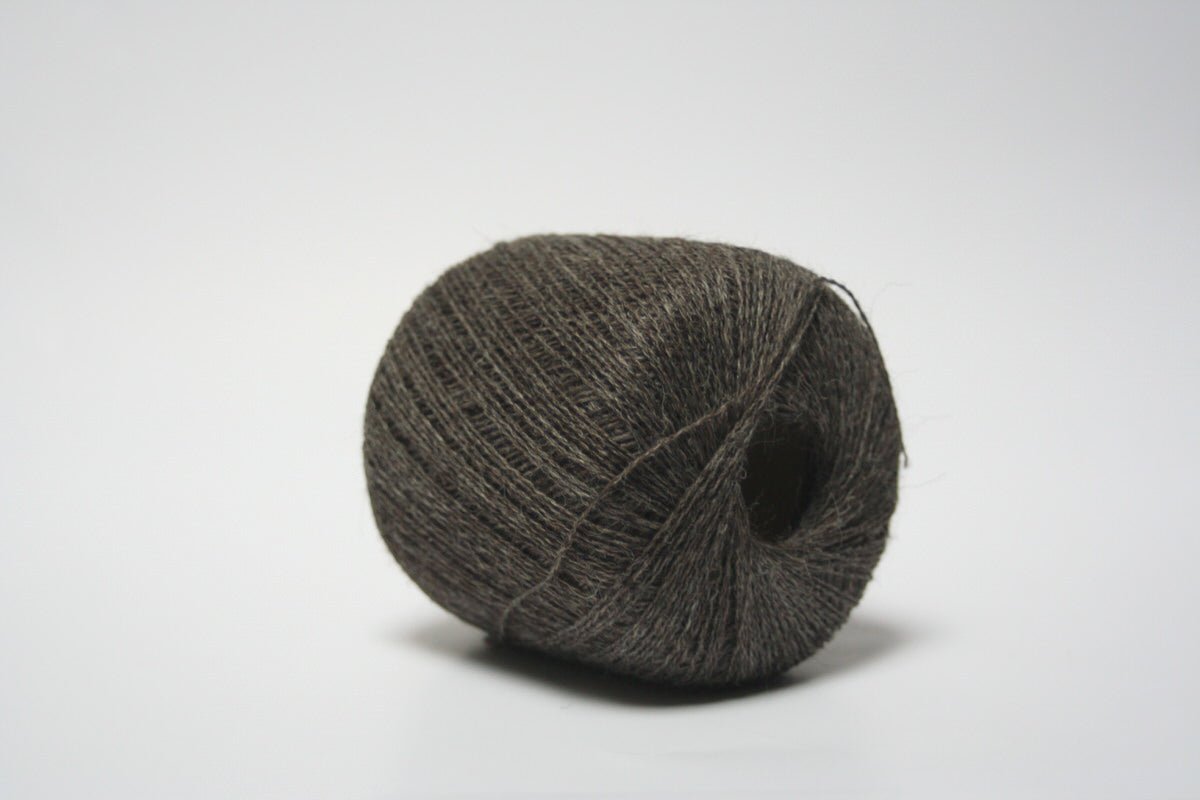 Grey SHETLAND 2PLY SUPREME LACE WEIGHT - Jamieson & Smith