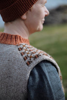 Shetland Shades: Stories in Wool by Gudrun Johnston - Precommande - Laine Magazine