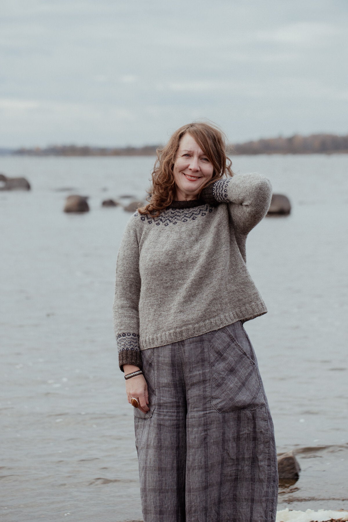 The Island and the Forest : A Knitted Correspondence - Laine Magazine