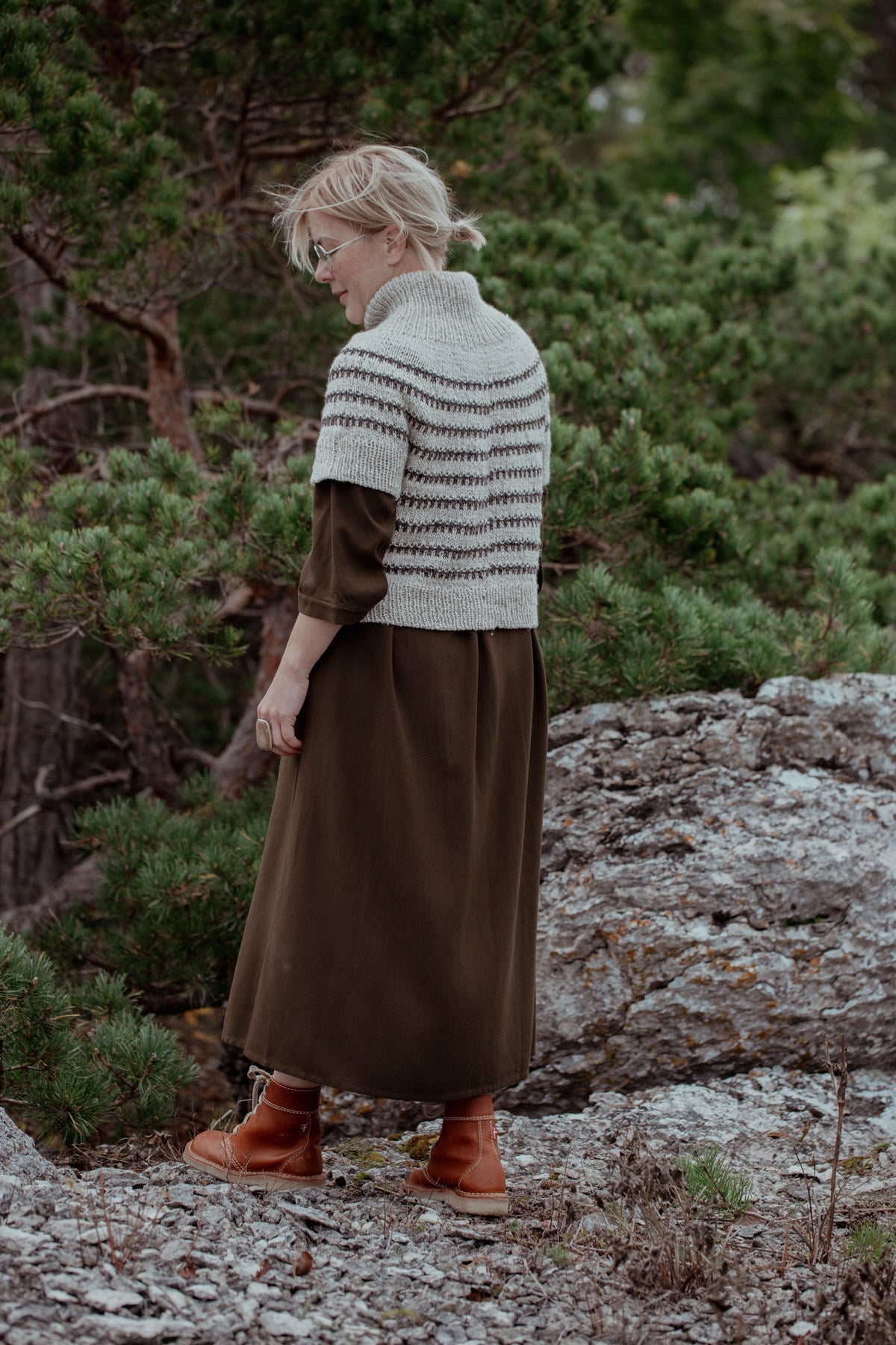 The Island and the Forest : A Knitted Correspondence - Laine Magazine