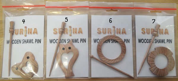 Modèle 1 BROCHES EN BOIS - Surina