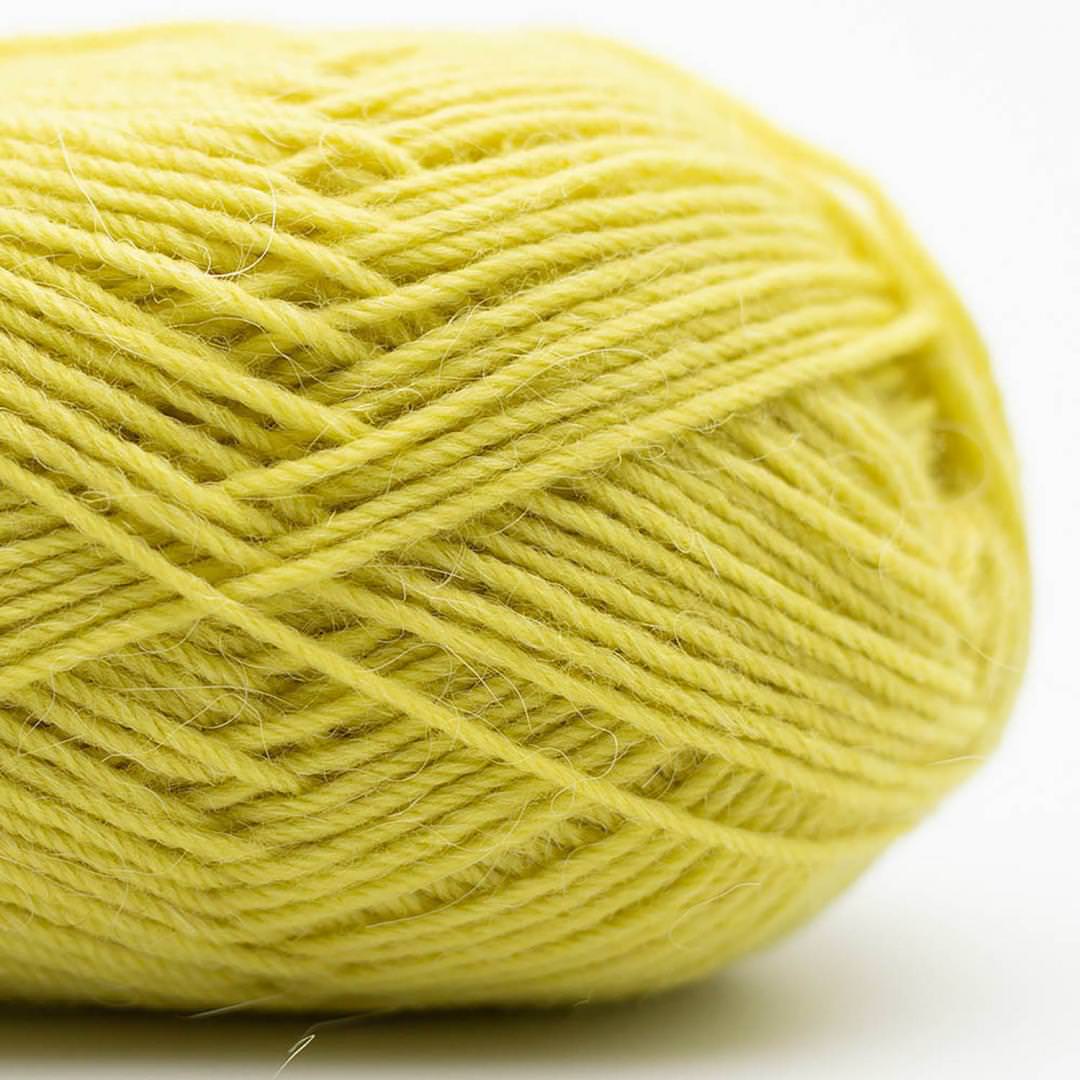 028 - Green Yellow EDELWEISS ALPAKA 25GR - Kremke Soul Wool