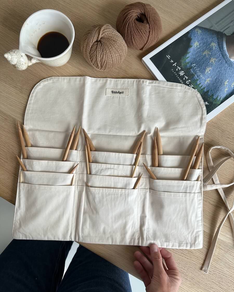 Knitter's Needle Case - Aiguilles Circulaires - PetiteKnit - Petite Knit