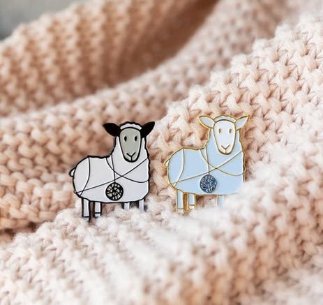 Blanc PINS MOUTON ENTORTILLE - Twig & Horn