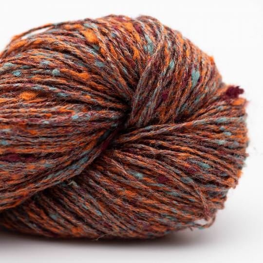 tt09 - rust - aqua TUSSAH TWEED - BC Garn