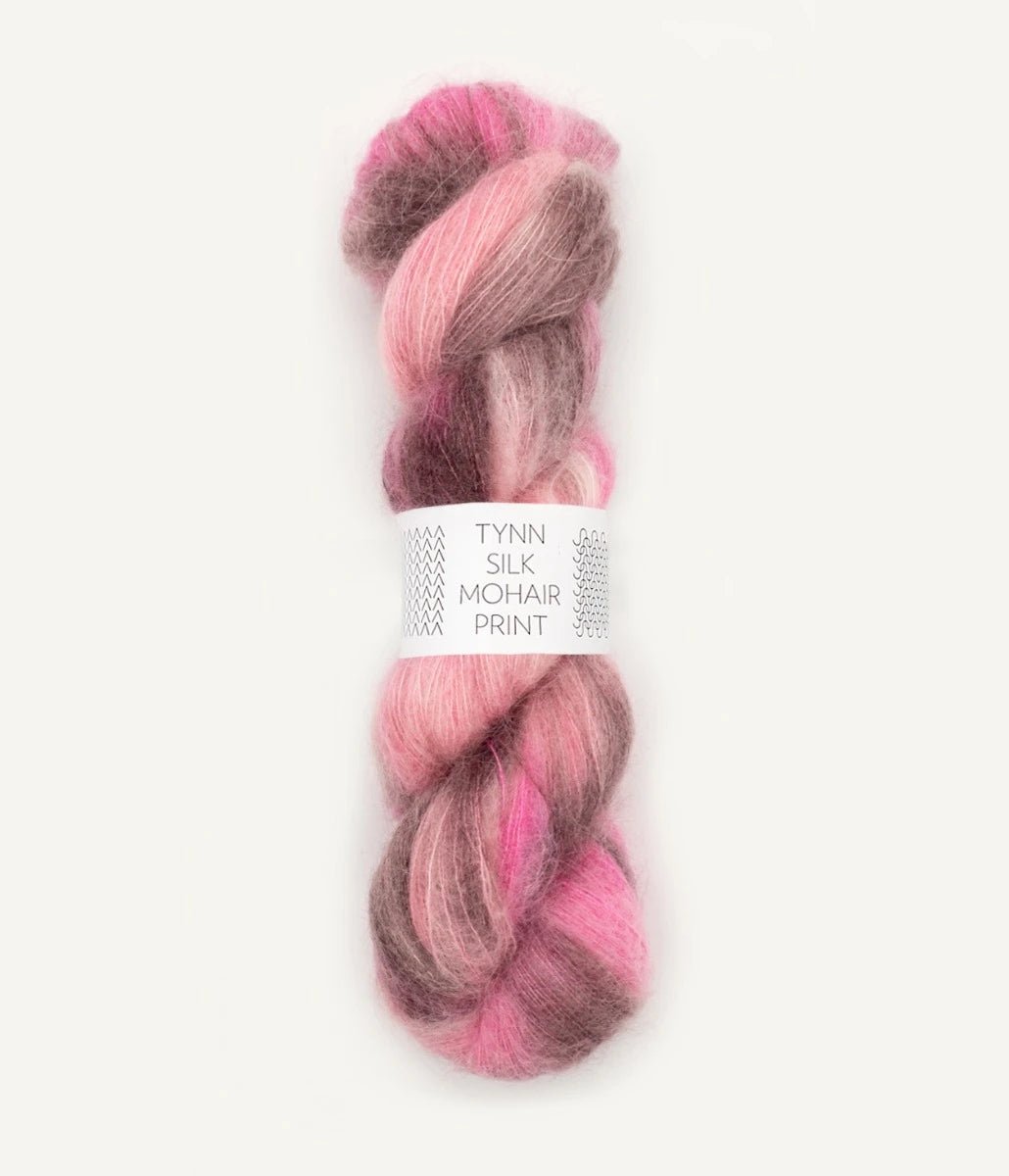 4700 - Pink Berries Print Tynn Silk Mohair Print - Sandnes Garn
