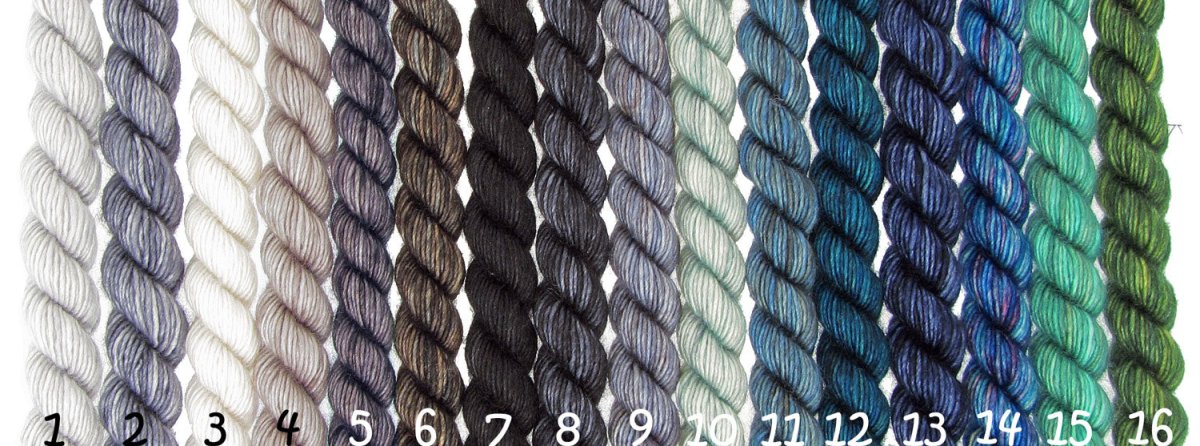 01 - Silver Fox UNICORN TAILS - Madelintosh