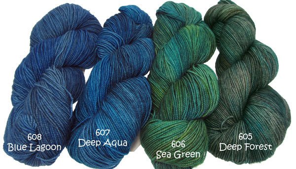 600 - Spiced Plum VIVACIOUS 4PLY - Fyberspates