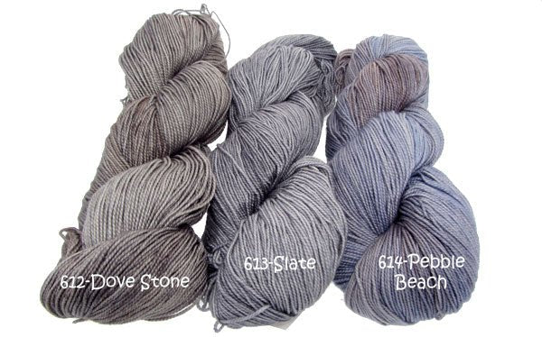 600 - Spiced Plum VIVACIOUS 4PLY - Fyberspates